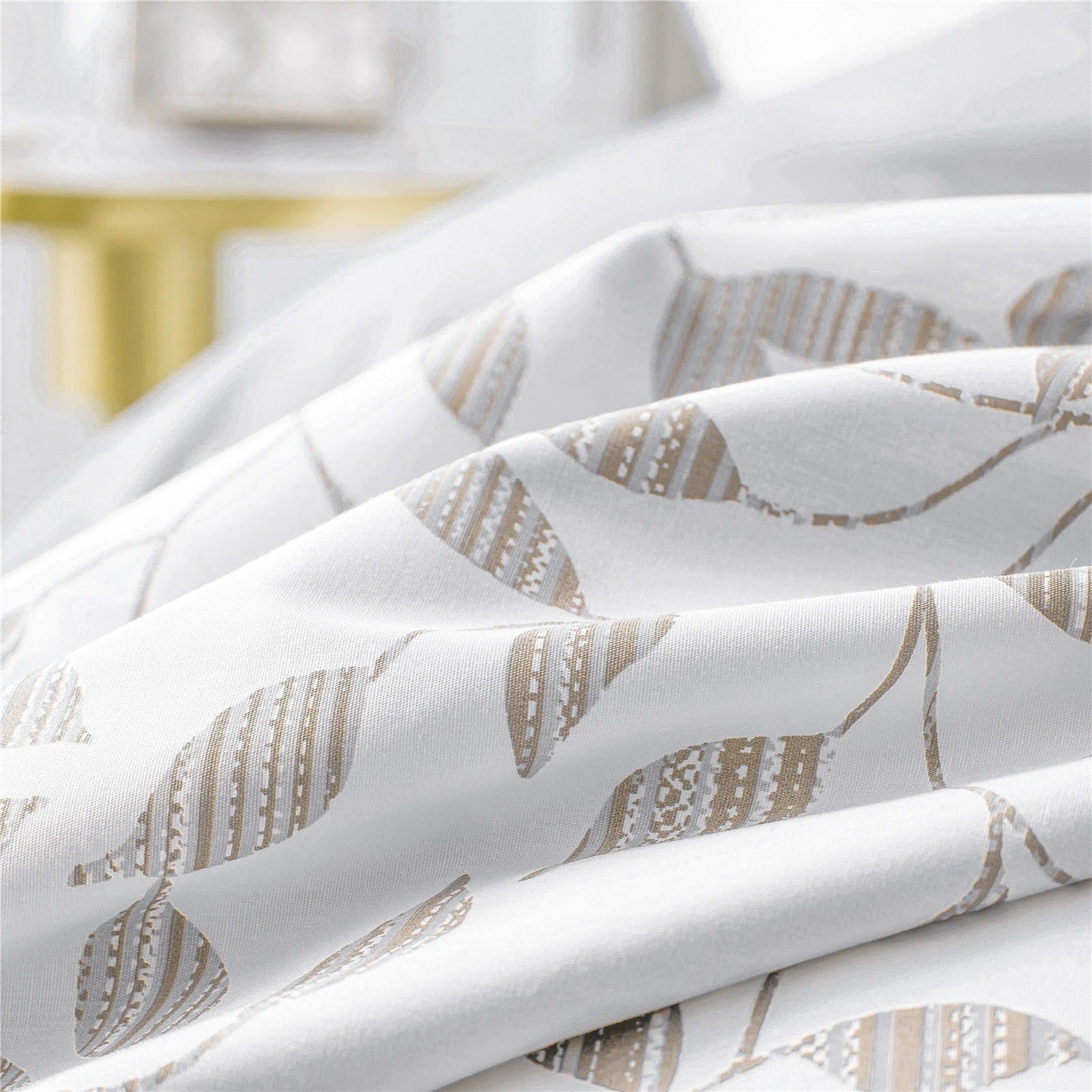 Hvid Og Beige Dynebetræk